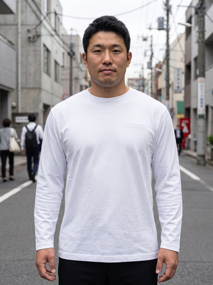 同色ホワイトボディの着用イメージ