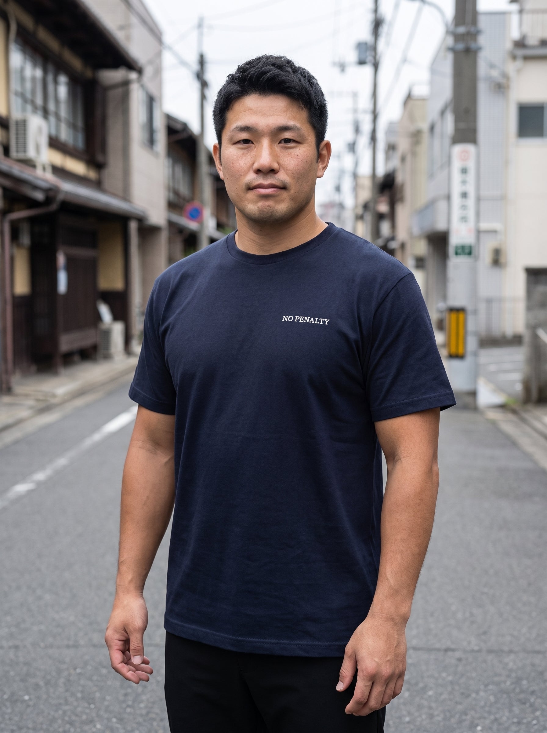 ネイビーボディの着用イメージ